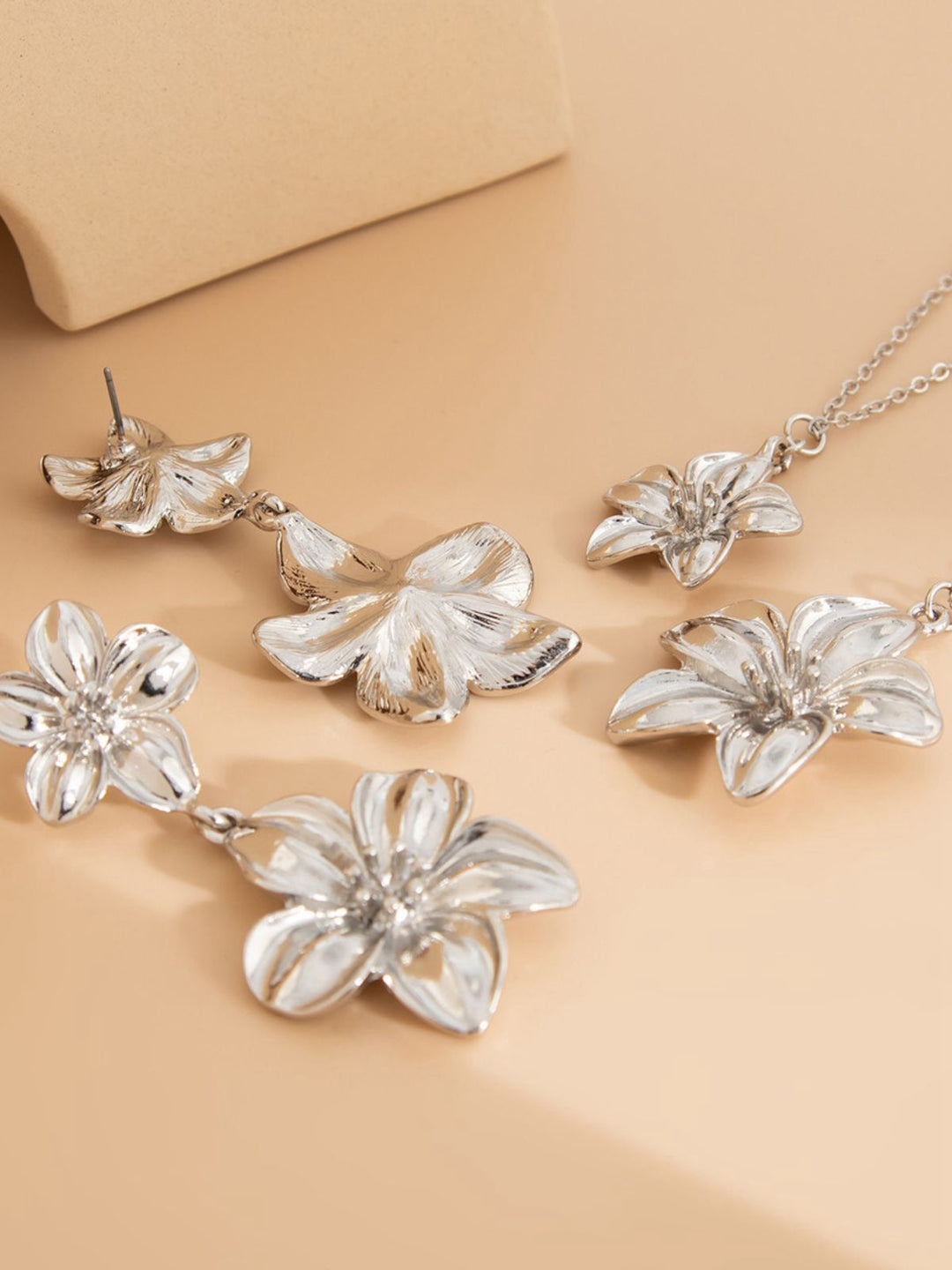 Floral Double Clavicle Necklace &amp; Earrings Set - vintage fashion, retro style