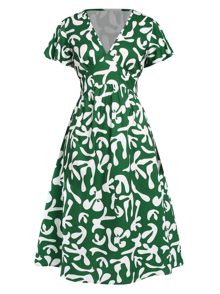 Green 1940s Colorblock Cap Dress, vintage dress, retro fashion - perfect for women who love vintage and retro fashion