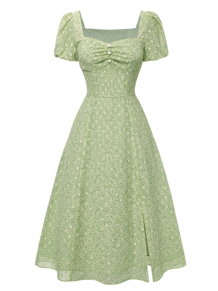 This Green 1940s Sweetheart Ditsy Floral Dress wraps her in 1940s elegance, one twirl at a time
