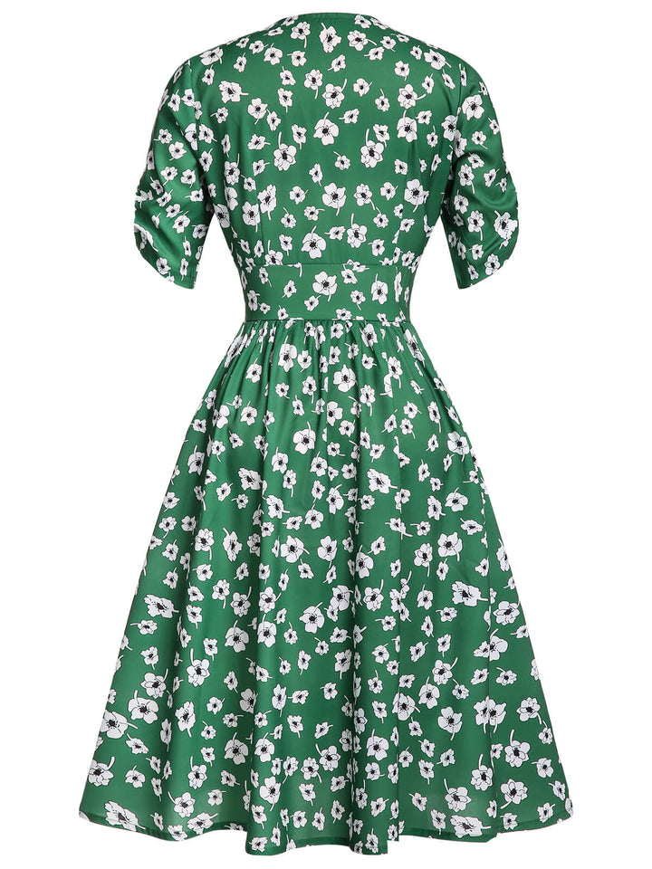 Green 1940s V-Neck Floral Dress, vintage dress, retro fashion, floral print - perfect for women who love vintage and retro fashion