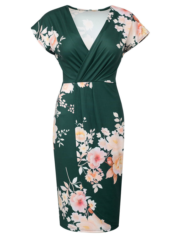 She slips into this Green 1960s Cap Sleeves Floral Pencil Dress and suddenly it&