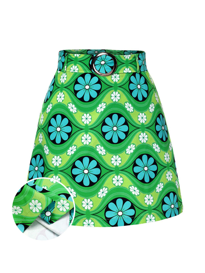 She sways in this Green 1960s Vintage Floral Belted Mini Skirt and it&