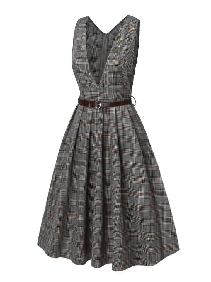 She slips into this 2PCS Grey 1940s V-Neck Plaid Dress &amp; Satin Blouse and suddenly it&