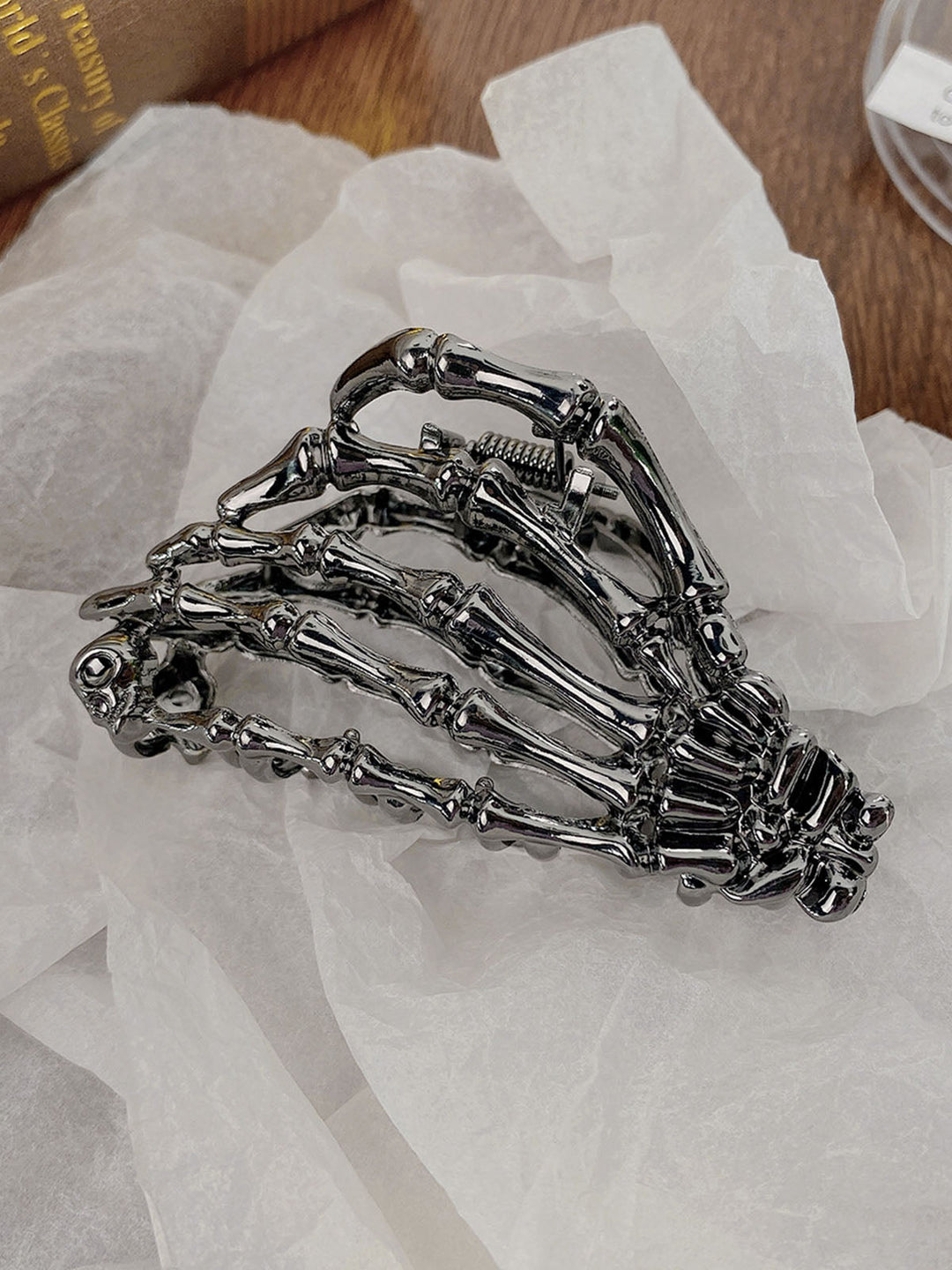 Halloween Ghost Hand Hair Accessories — vintage style that transcends decades