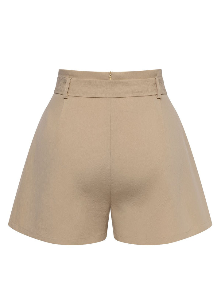 This Khaki 1950s Solid Belted Shorts carries 1950s stories waiting to be told
