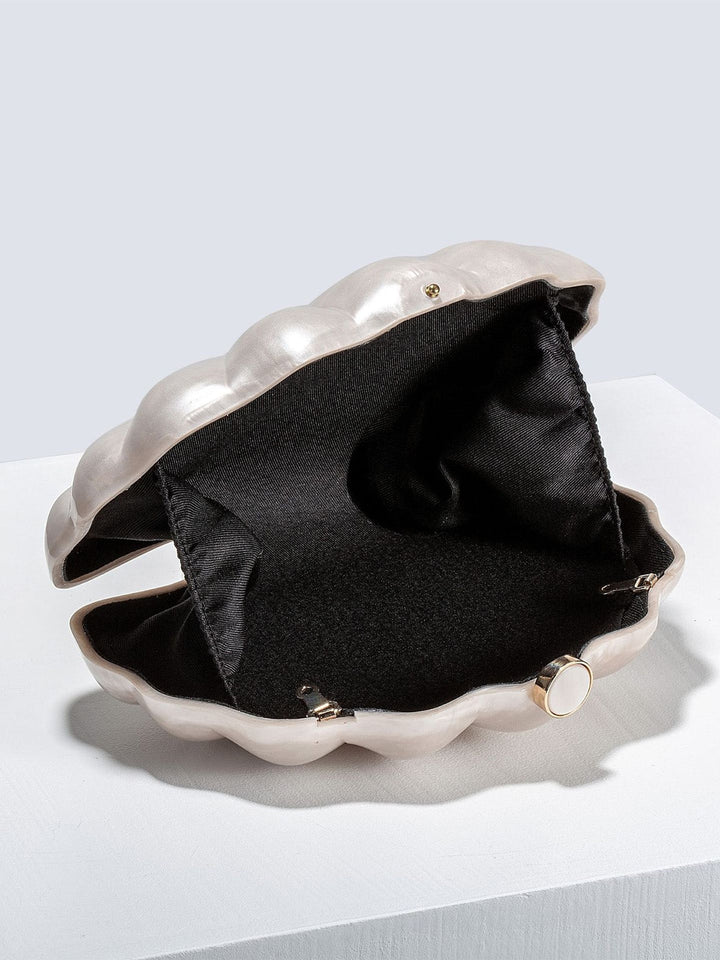 Pearl-Shell-Hardcase-Metallic-Finish-Clutch-Bag