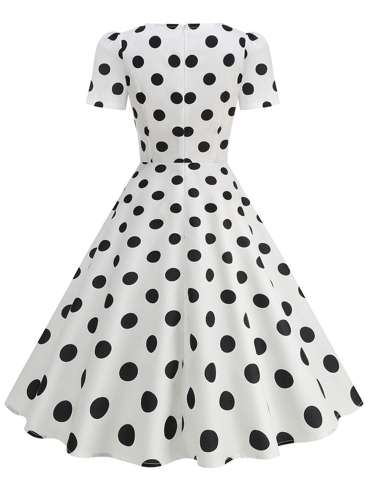 1950s Short Sleeve Sweetheart Neck Rose Swing Dress, vintage dress, retro fashion, rockabilly, pin-up fashion - perfect for women who love vintage and retro fashion