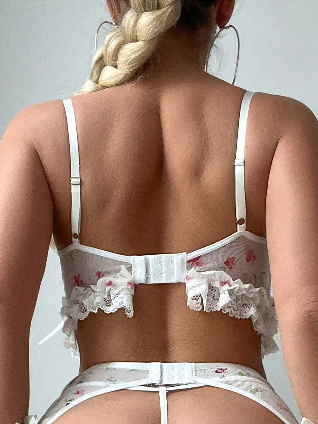 White Floral Lace Ruffle Two Piece Set 6