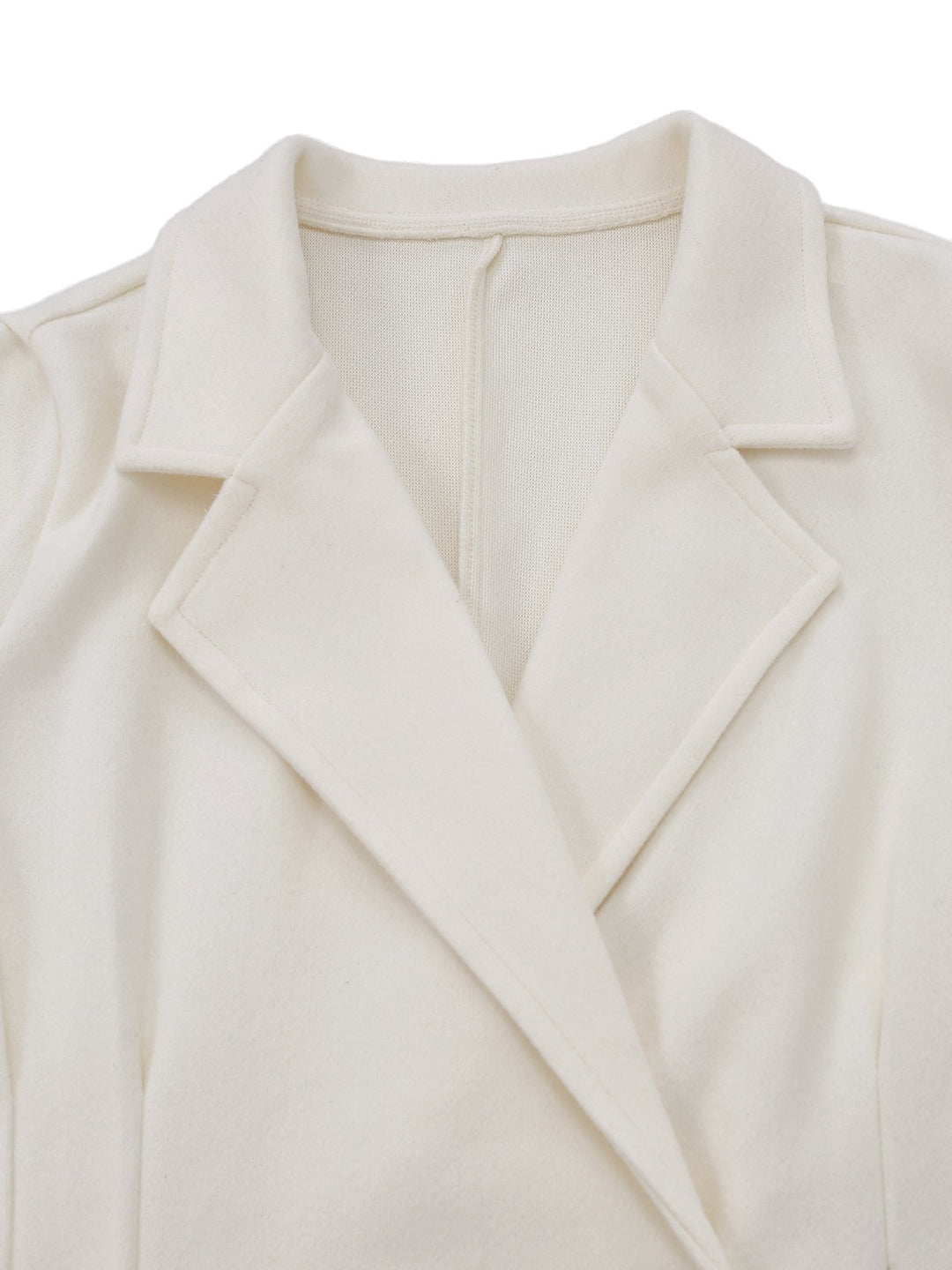 White 1940s Pearl Button Faux-Wool Coat - vintage fashion, style, pure white