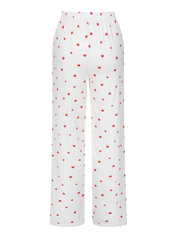 She finds her story in this White Curled Heart Bow Long Sleeve Pajamas