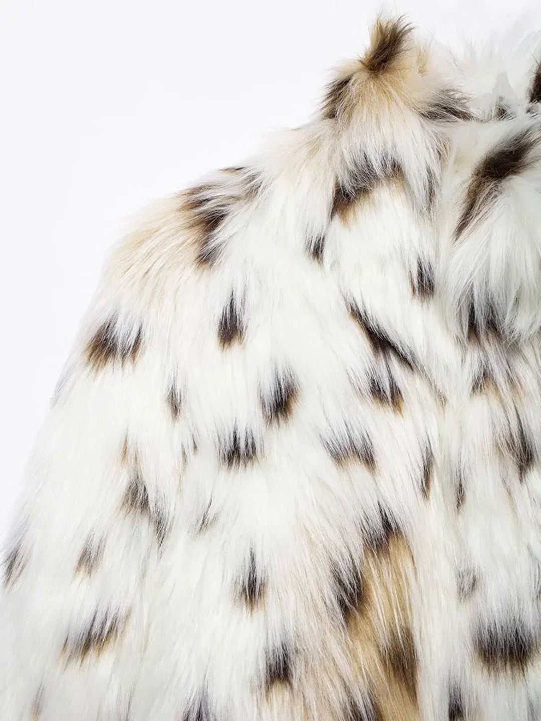 White 1980s Reindeer Print Faux Fur Jacket - vintage fashion, style, pure white