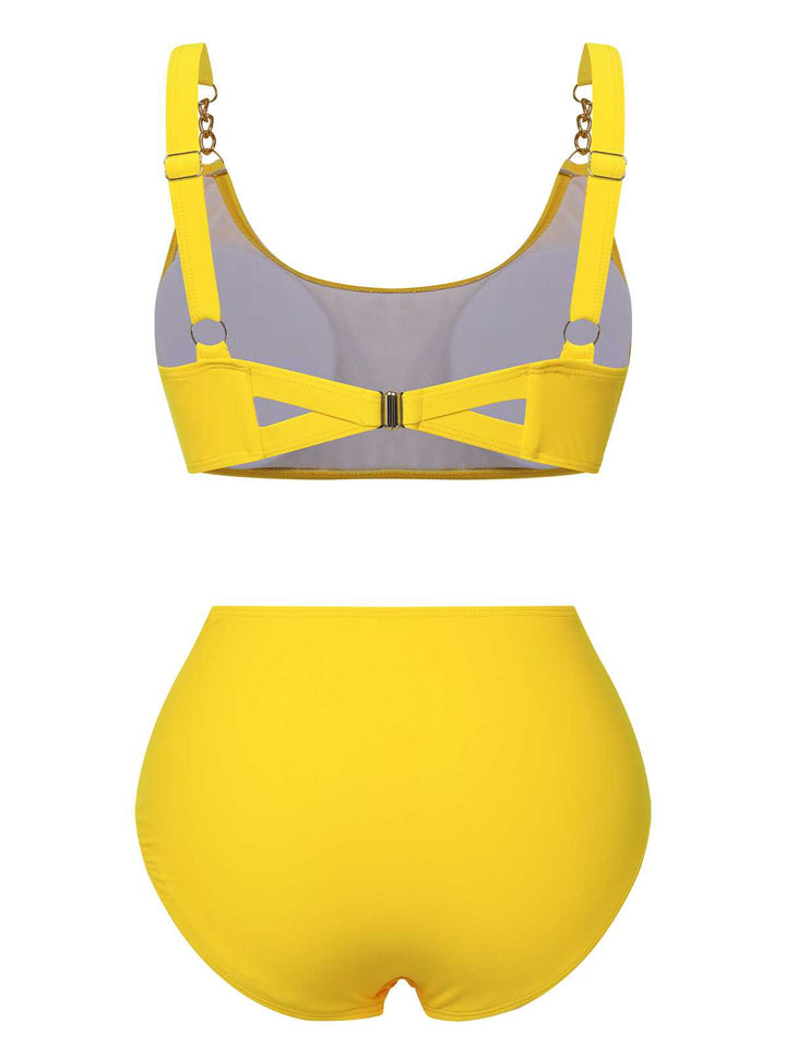 This Yellow 1960s Spaghetti Strap Backless Solid Swimsuit carries 1960s vacation dreams in every stitch